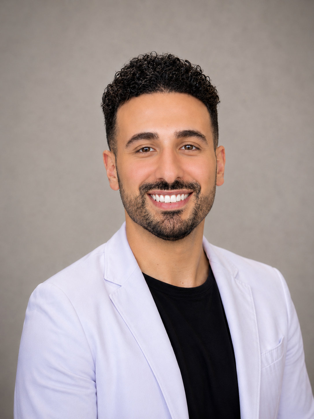 Dr. Delone Jouja